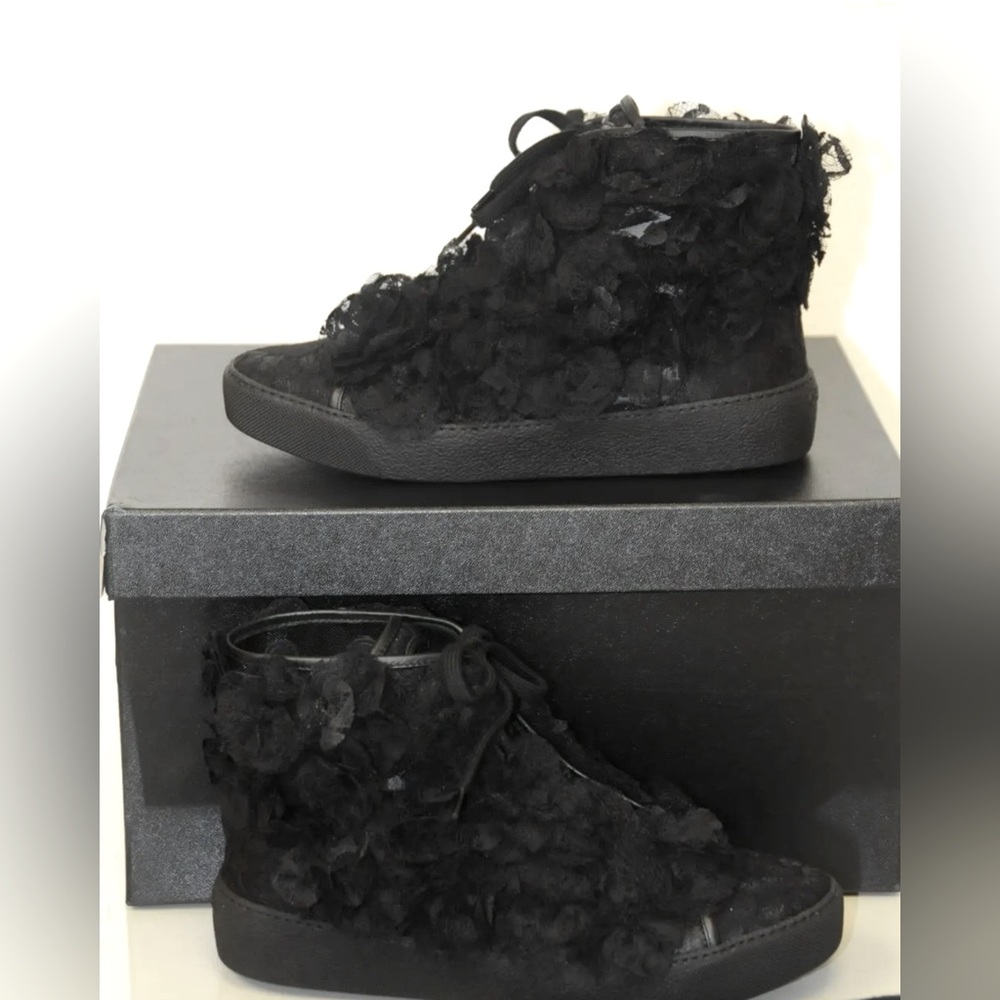 Use shoes like a new